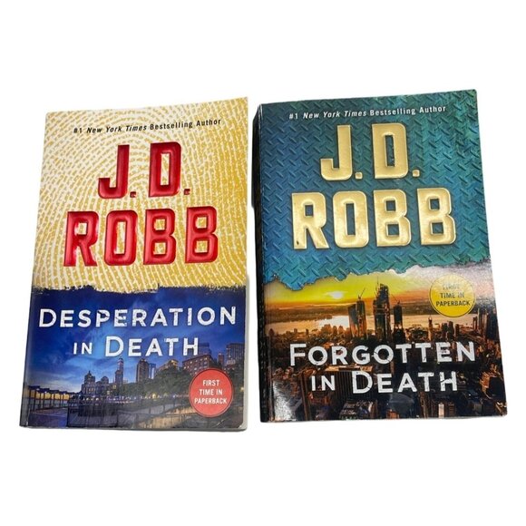 lot of 2 J.D Robb paperback books 2022-2021 English New York bestseller READ - Picture 1 of 6